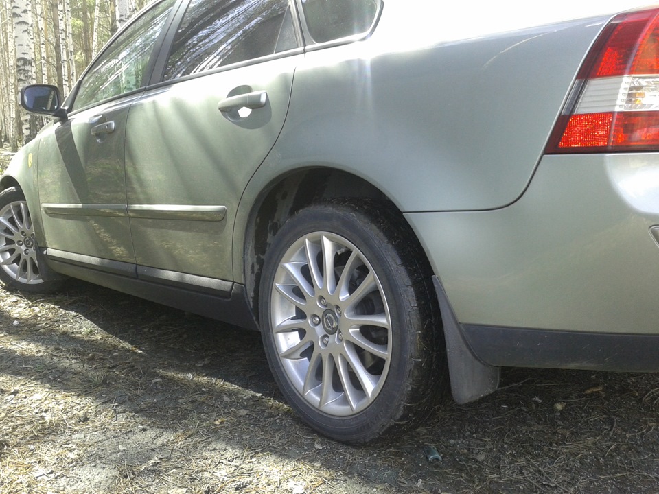 Volvo S40