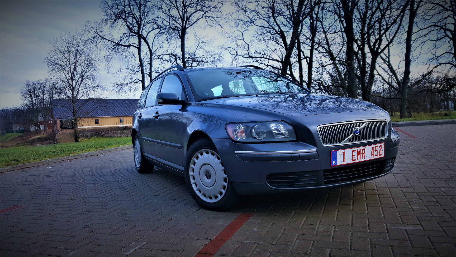 Volvo V50
