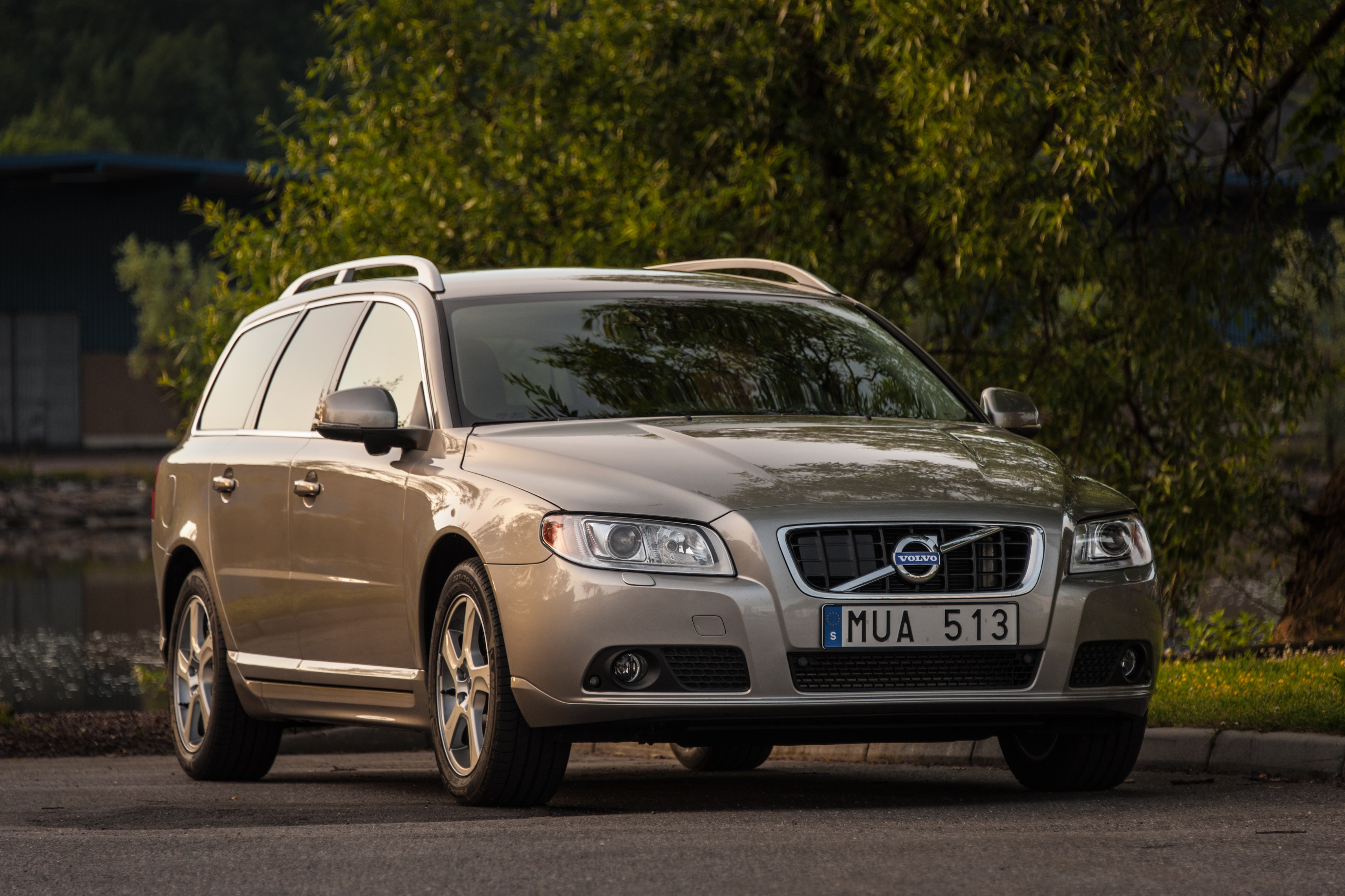 Volvo V70